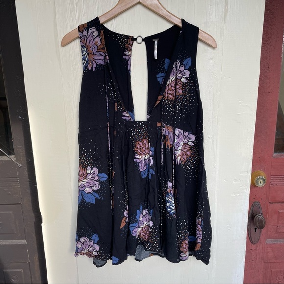 Free People Flowy Floral Top - Picture 1 of 7